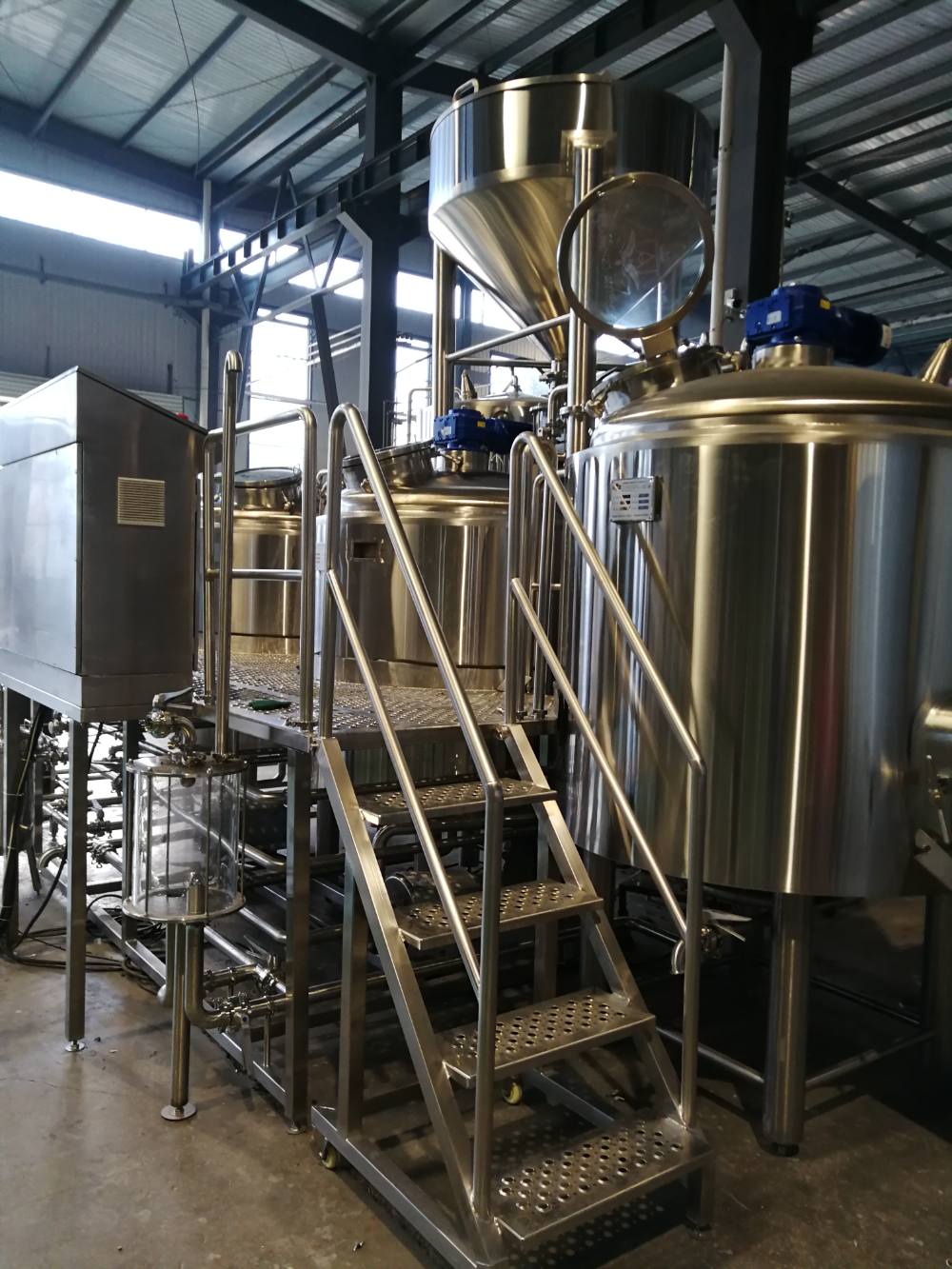 brewery equipment,Beer fermenter,beer fermentation tank,microbrewery system,Hop gun,brewery in Netherlands